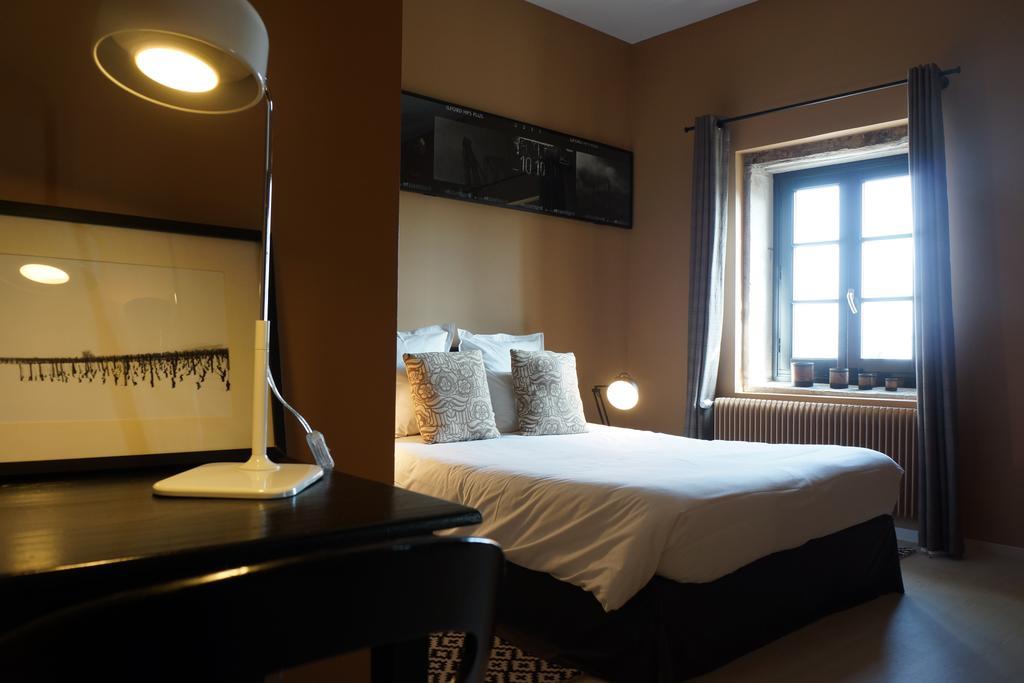 Hotel Courtille De Solutre Bilik gambar