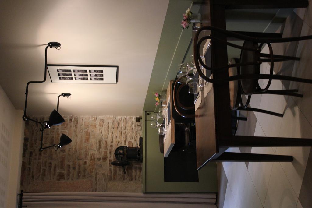 Hotel Courtille De Solutre Luaran gambar